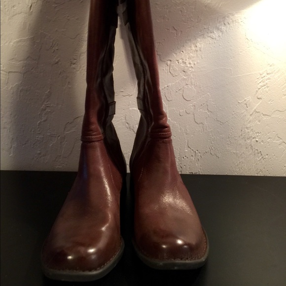 Born brown leather boots - Picture 5 of 8